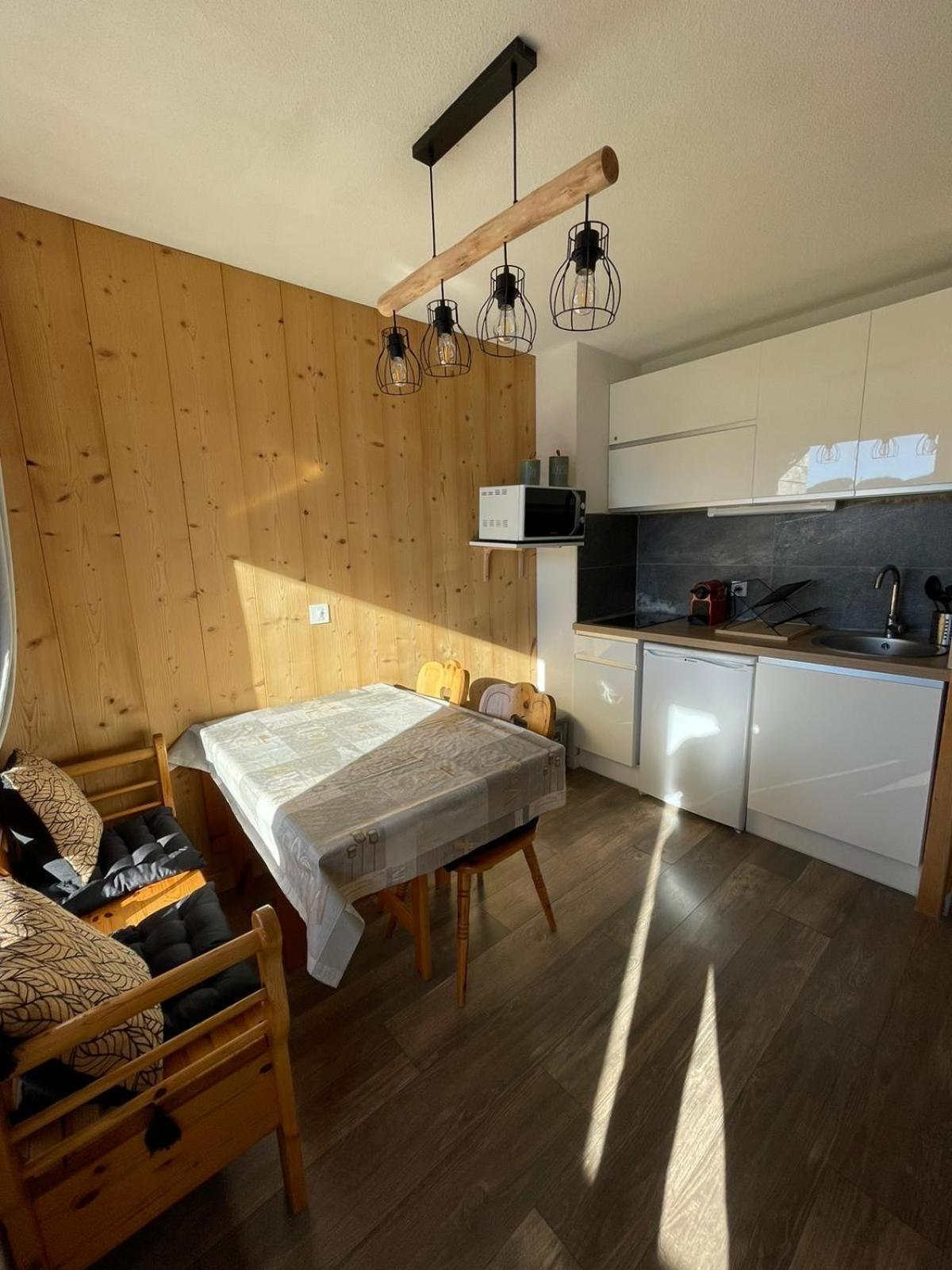 Studio Cabine Cosy A 5Min A Pieds Des Pistes Et Du Centre Ville Les Gets Exterior photo